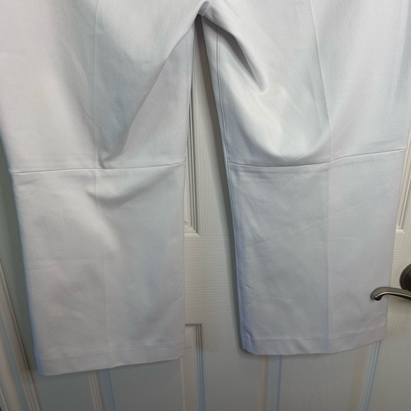 🤍”SPANX” NWT Women's 1X Petite Crisp White Flat Front Capris w/ Back Pockets - Picture 5 of 14
